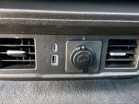 Used 2024 Chevrolet Silverado 1500 Custom RWD image 29