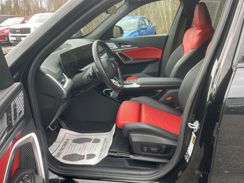 Used 2024 BMW X1 xDrive28i w/ Premium Package image 12