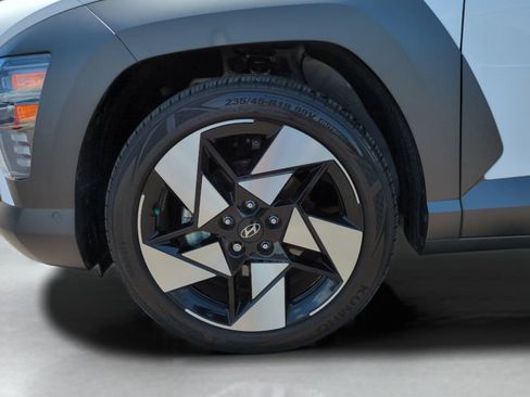 Certified 2024 Hyundai Kona Limited FWD image 28