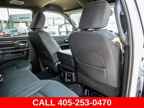 Used 2025 RAM 2500 Big Horn AWD/4WD image 22
