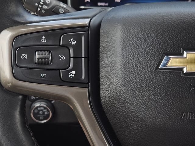Used 2024 Chevrolet Silverado 2500 High Country w/ Technology Package AWD/4WD image 29