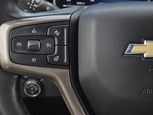 Used 2024 Chevrolet Silverado 2500 High Country w/ Technology Package AWD/4WD image 29