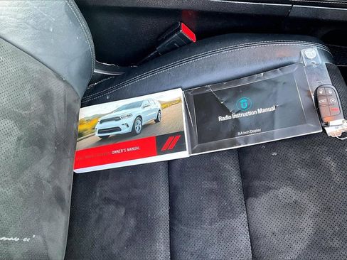 Used 2022 Dodge Durango GT image 11