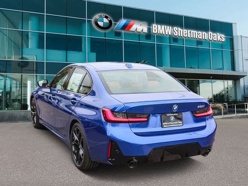 New 2026 BMW 330i Sedan w/ M Sport Package image 6