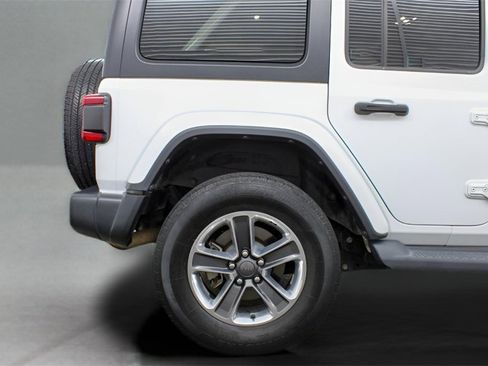 Used 2019 Jeep Wrangler Unlimited Sahara w/ Safety Group image 35