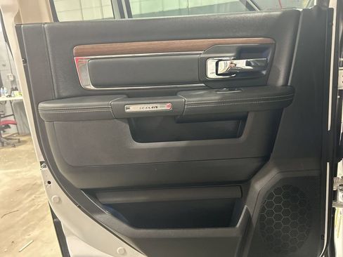 Used 2017 RAM 1500 Laramie w/ Convenience Group image 17