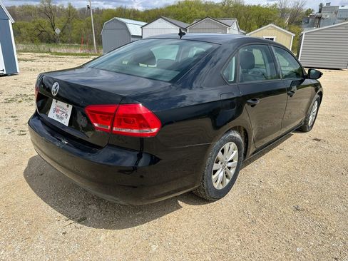 Used 2012 Volkswagen Passat 2.5 S FWD image 6