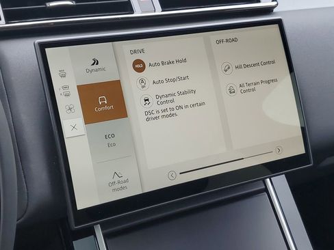 New 2026 Land Rover Range Rover Velar Dynamic SE image 25