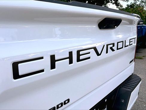 Used 2024 Chevrolet Silverado 1500 RST w/ Protection Package AWD/4WD image 29