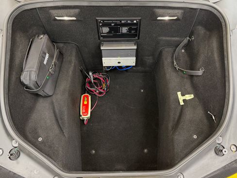 Used 2017 Ferrari 488 Spider RWD image 17