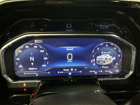 Used 2024 Chevrolet Silverado 2500 LT image 25