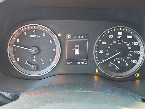 Used 2018 Hyundai Tucson SE image 4