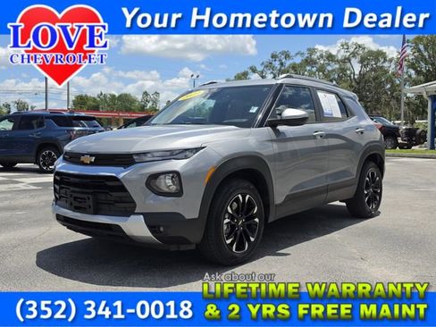 Used 2023 Chevrolet TrailBlazer LT w/ Convenience Package AWD/4WD image 1