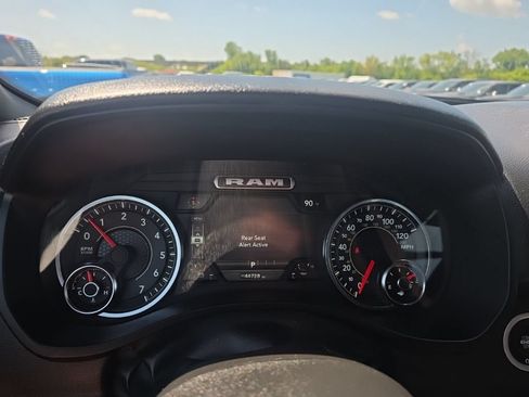 Used 2025 RAM 1500 Warlock AWD/4WD image 13