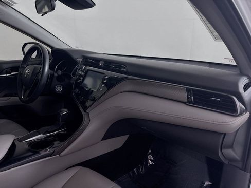 Used 2020 Toyota Camry SE FWD image 55