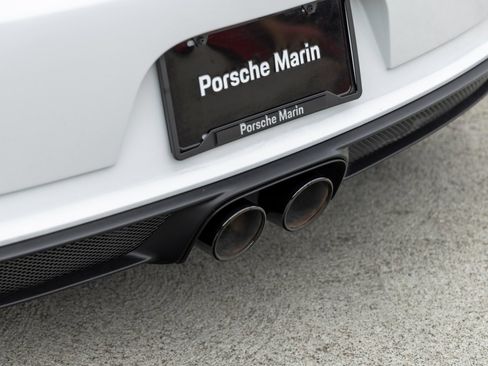 Certified 2018 Porsche 911 GT3 RWD image 22