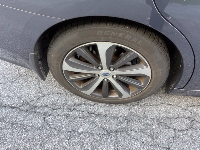 Used 2015 Subaru Legacy 2.5i Limited AWD/4WD image 8