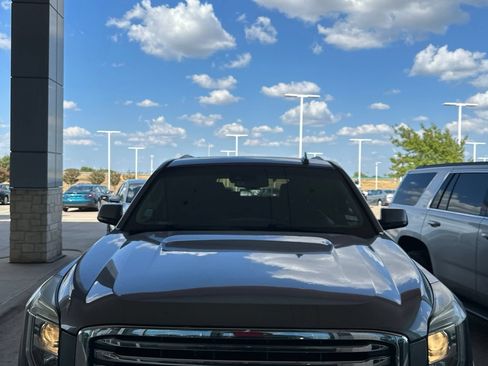Used 2018 GMC Yukon SLT w/ Premium Edition RWD image 22