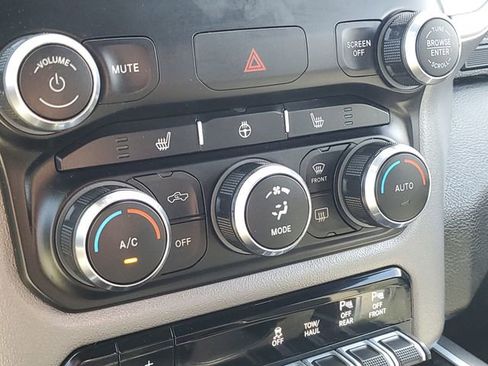 Used 2020 RAM 1500 Big Horn AWD/4WD image 21