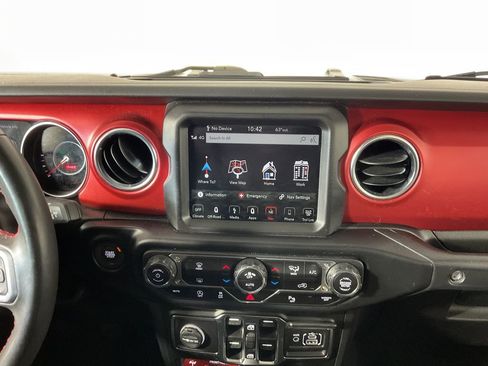 Used 2022 Jeep Wrangler Unlimited Rubicon w/ LED Lighting Group image 13