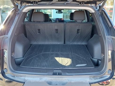 Used 2024 Chevrolet Blazer LT w/ Convenience Package image 32