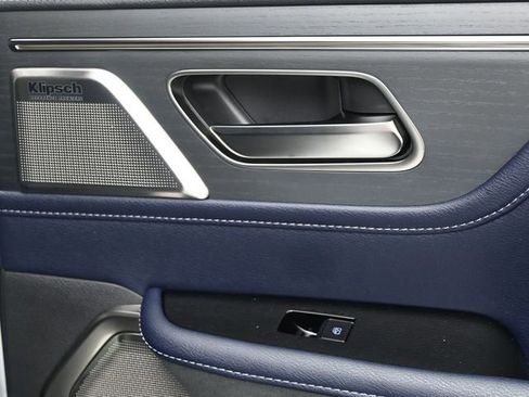 New 2026 INFINITI QX80 SPORT w/ Sport Exterior Package image 37