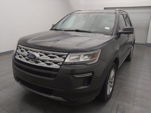 Used 2019 Ford Explorer XLT image 15