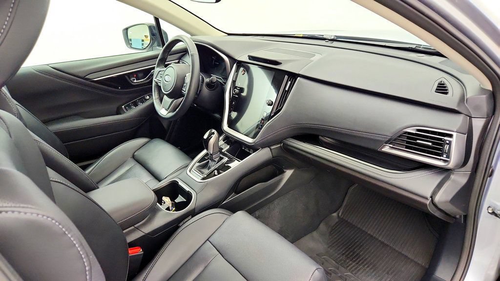 Used 2024 Subaru Outback Limited AWD/4WD image 25