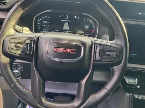 Used 2022 GMC Sierra 1500 AT4 w/ AT4 Preferred Package image 14