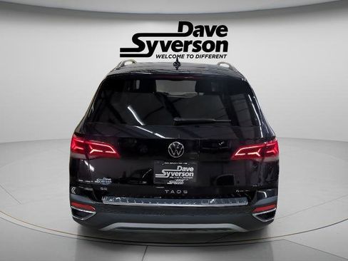 Used 2023 Volkswagen Taos SE image 10
