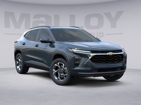 New 2026 Chevrolet Trax LT image 8