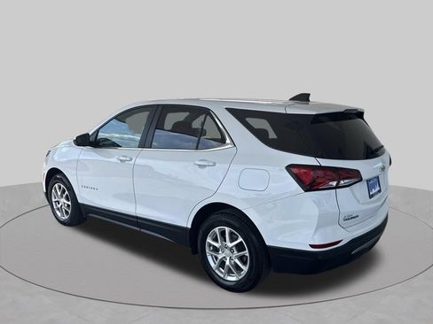 Used 2024 Chevrolet Equinox LT FWD image 5