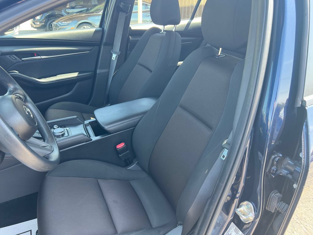 Used 2025 MAZDA MAZDA3 s FWD image 12