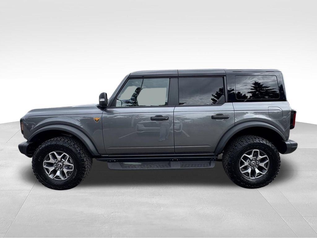 Used 2025 Ford Bronco Badlands AWD/4WD image 12