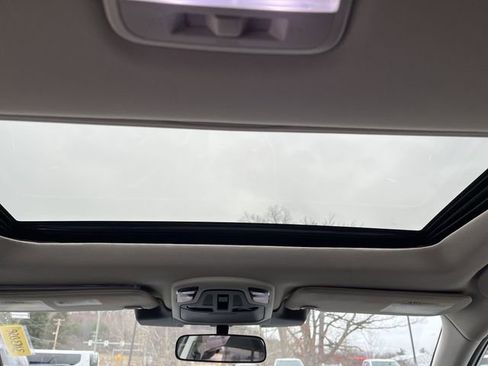 Certified 2025 Subaru Outback Premium image 18