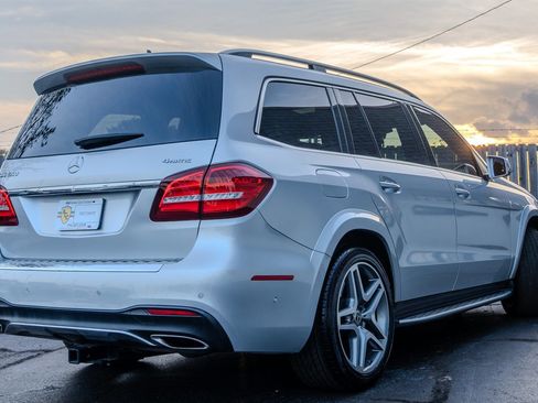 Used 2018 Mercedes-Benz GLS 550 4MATIC image 5