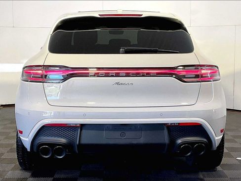 Certified 2023 Porsche Macan AWD/4WD image 6