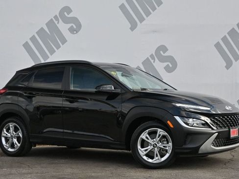 Used 2022 Hyundai Kona SEL w/ Cargo Package image 3