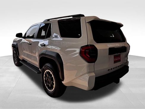 Certified 2025 Toyota 4Runner TRD Off-Road AWD/4WD image 5