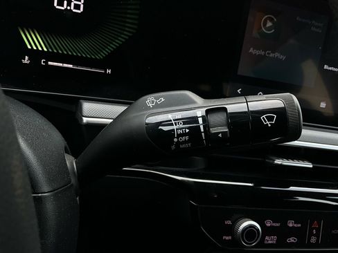 Used 2025 Kia K5 LXS image 38