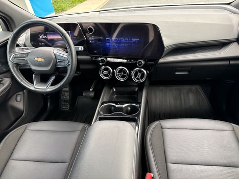 Used 2024 Chevrolet Blazer EV LT AWD/4WD image 6