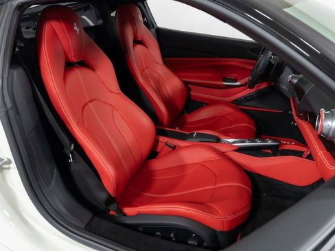 Used 2020 Ferrari F8 Tributo RWD image 35