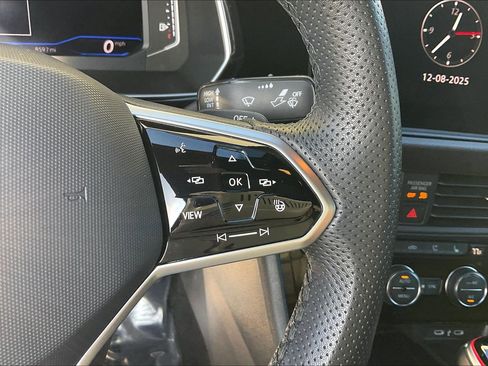 Certified 2024 Volkswagen Jetta GLI Autobahn w/ GLI Black Package image 19