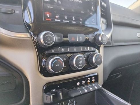 Used 2020 RAM 3500 Laramie AWD/4WD image 26