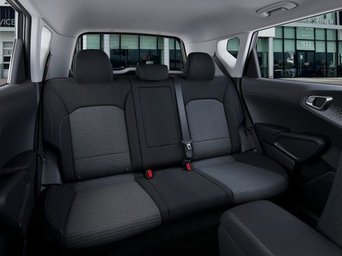 New 2025 Kia Soul EX image 17