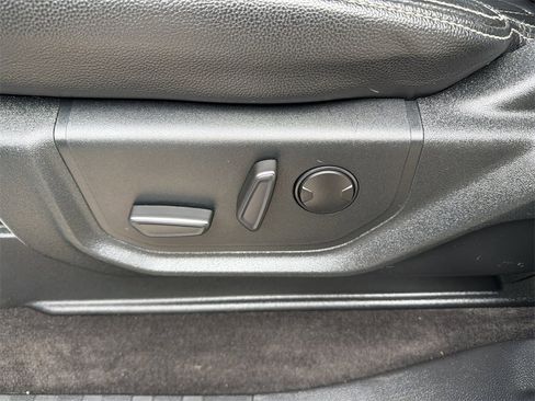 Used 2020 Ford F150 XLT w/ Equipment Group 302A Luxury image 17