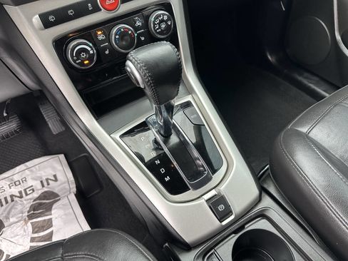Used 2014 Chevrolet Captiva Sport LT w/ Convenience Package FWD image 20