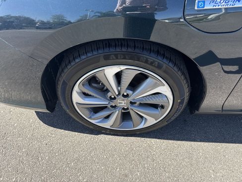 Used 2018 Honda Clarity Touring image 11