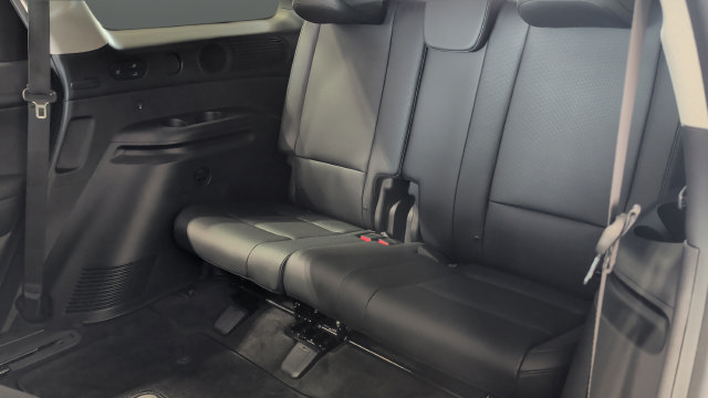 Certified 2026 Hyundai Palisade Limited AWD/4WD image 28