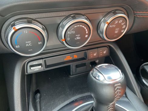 Used 2023 MAZDA MX-5 Miata Grand Touring w/ Weather Package image 8